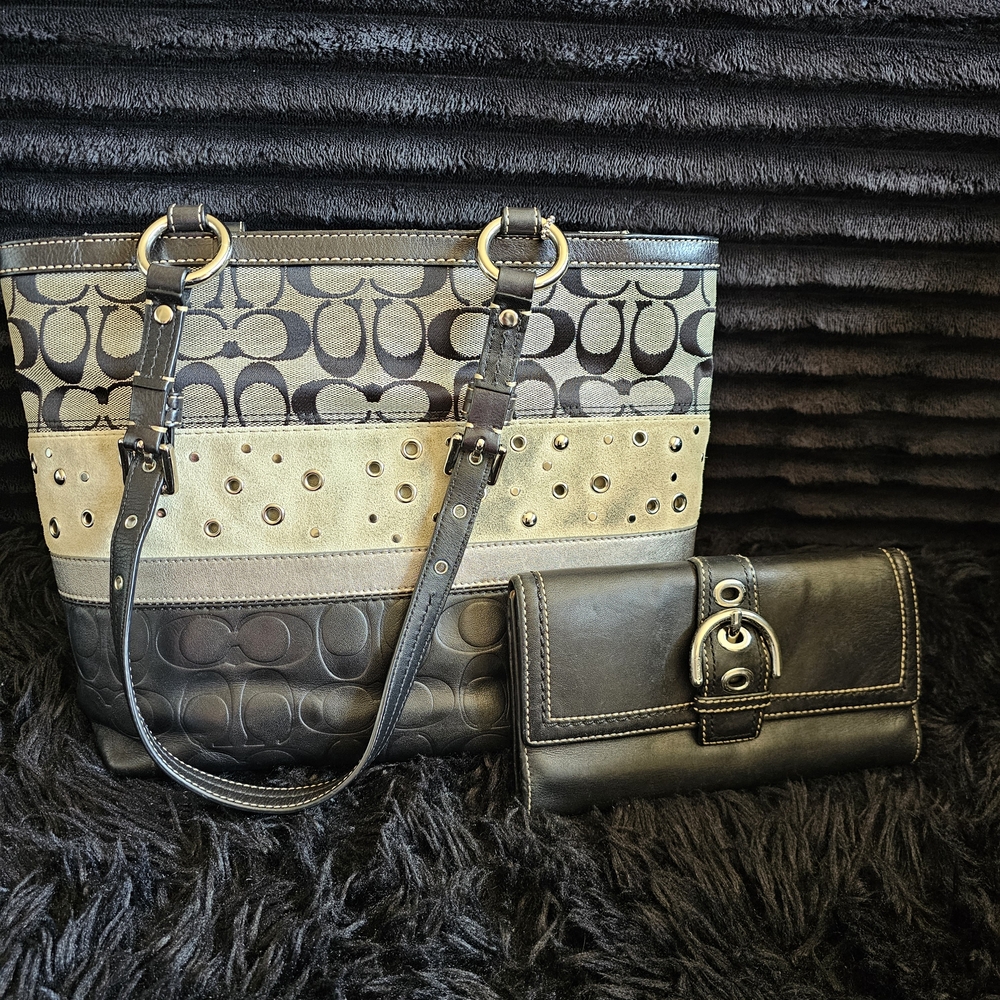 Vintage Coach Purse With Wallet